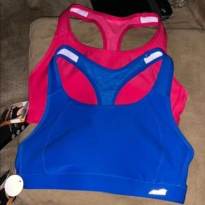 Set of 2 Avia sport bras size M (8-10)